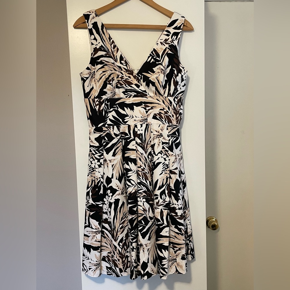 White House Black Market Sleeveless Dress
